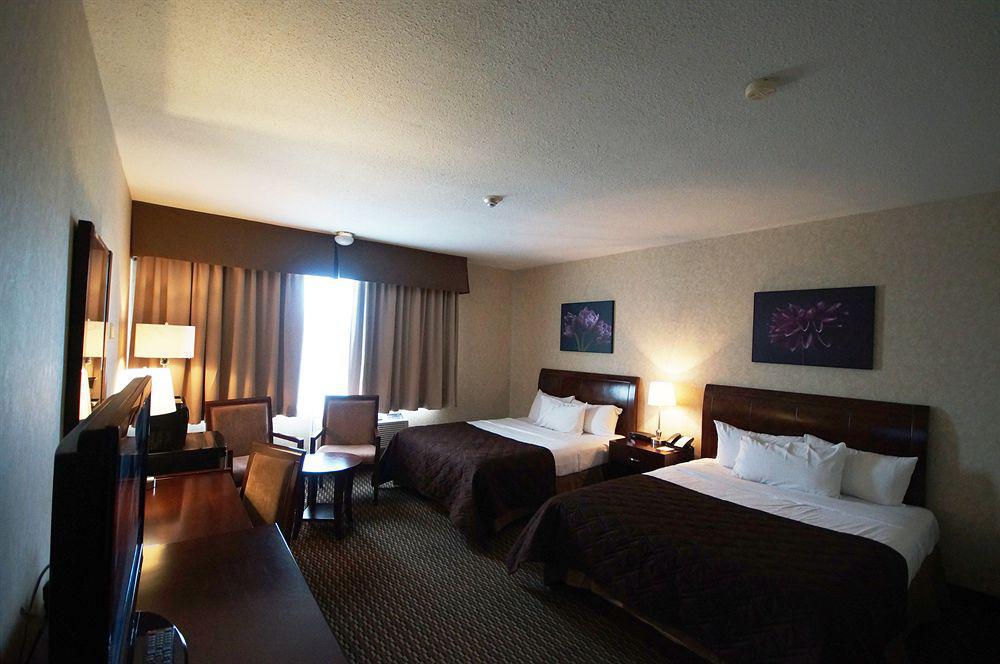 Days Inn By Wyndham Montreal Airport Conference Centre Dorval Eksteriør billede